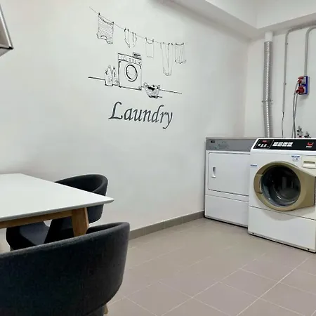 Lusso Dei Rolli Attico Pellicceria Con Terrazzo *