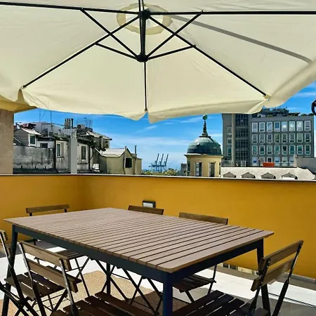 Lusso Dei Rolli Attico Pellicceria Con Terrazzo * Génova