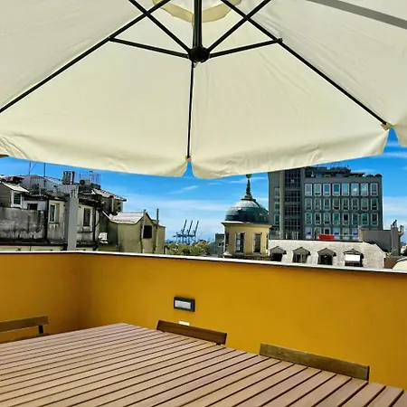Lusso Dei Rolli Attico Pellicceria Con Terrazzo * Génova