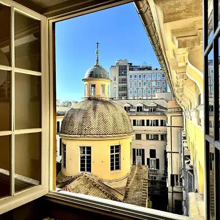 Lusso Dei Rolli Attico Pellicceria Con Terrazzo Génova